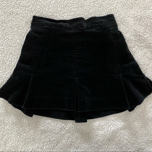 🥰5/$20🥰GUC Girl’s Lot Size 5, Carter’s Top, Tangerine Skirt in Black - Picture 8 of 8